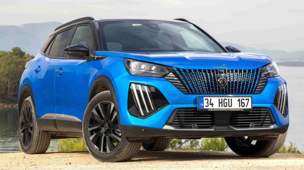 Otomatik benzinli otomobillerde en az yakan 10 model 4